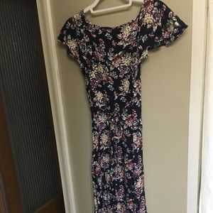 Lovely navy blue floral dress size small